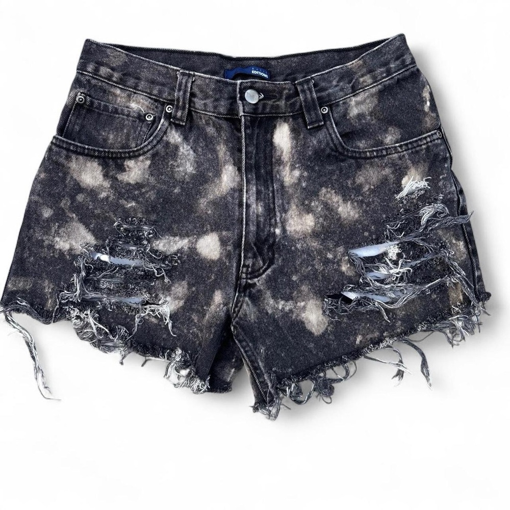 Basic Editions Black And White Distressed Jean Sh… - image 1